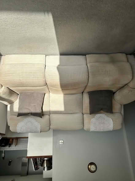 Photo of free 3 seater sofa (TN40) #2