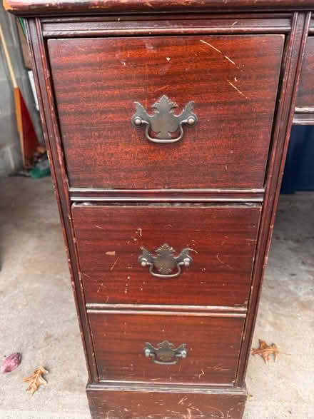 Photo of free Desk (Lansdale, PA) #2