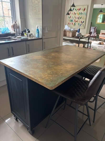 Photo of free Kitchen Island (Washington RH20) #3
