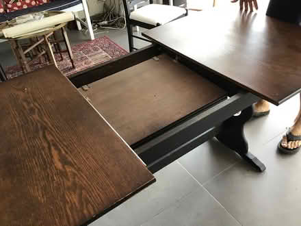 Photo of free Hardwood table and chairs (Clunton SY7) #2