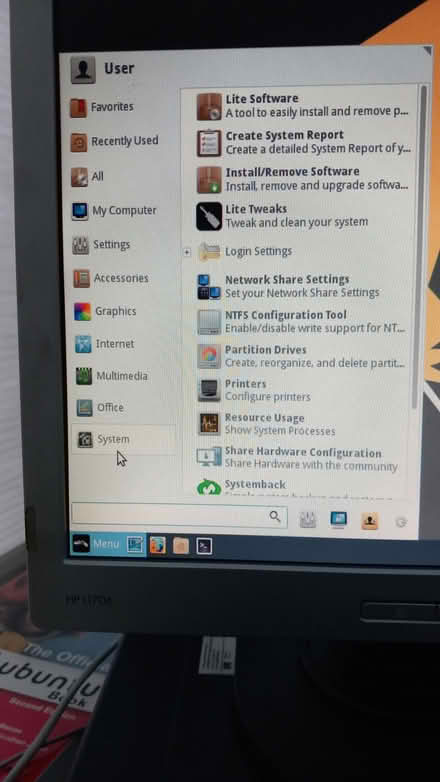 Photo of free PC, monitor, keyboard & mouse (Heybridge CM9) #3