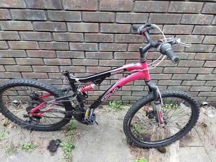 Photo of free Broken Bicycle for parts (Kings Langley WD4) #1