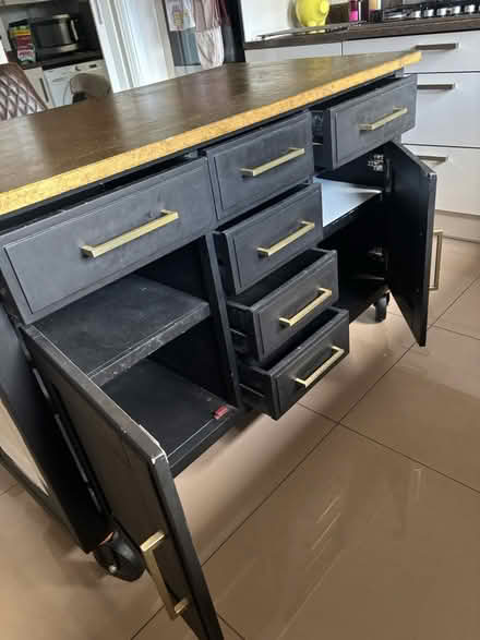 Photo of free Kitchen Island (Washington RH20) #2