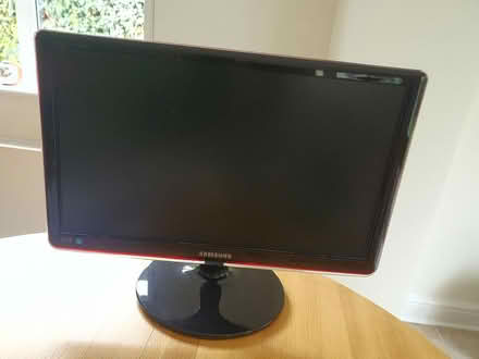 Photo of free Computer screen (Beaconsfield HP9) #1