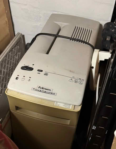Photo of free Paper Shredder (Cardiff Bay CF10) #2