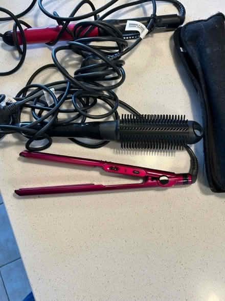 Photo of free Hair straighteners / curlers (Edwalton NG12) #1