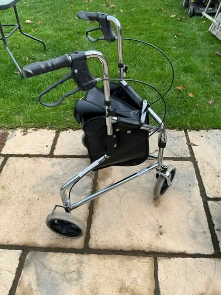 Photo of free 3 wheel walker (Aylesbury HP21) #1