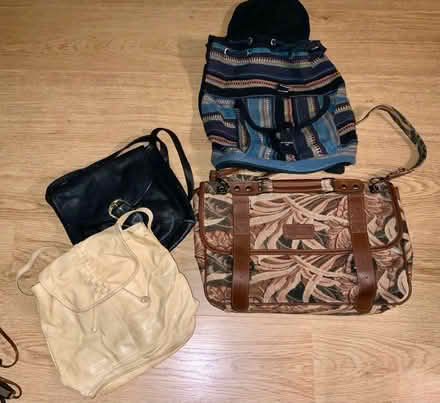 Photo of free 4 Vintage bags. (Kendal LA9) #1