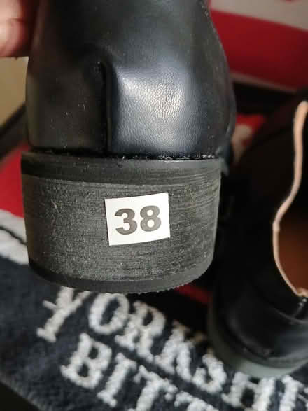 Photo of free Girls new shoes size 38 (South norwood SE25) #3