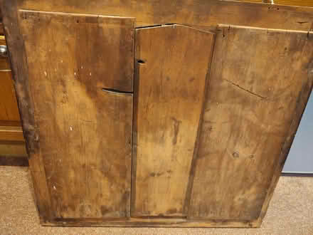 Photo of free Vintage large mirror in wood frame (Tilekiln TN38) #2