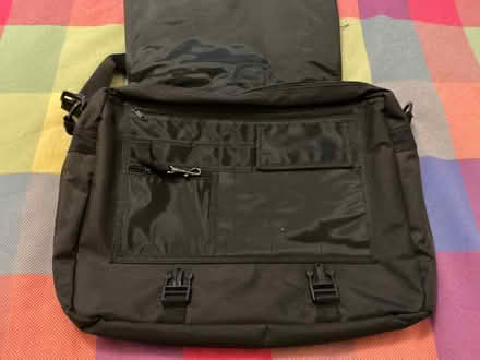 Photo of free Laptop bag (Walkley S6) #3