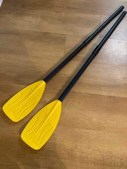 Photo of free Plastic oars (Street BA16) #1