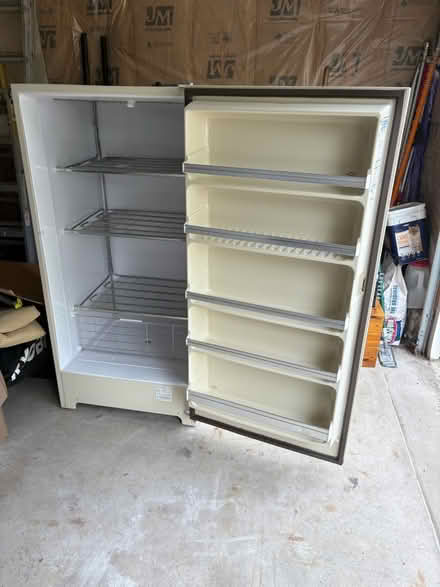 Photo of free Freezer for junk or pickup (1130 Westfield Way, Mundelein) #2