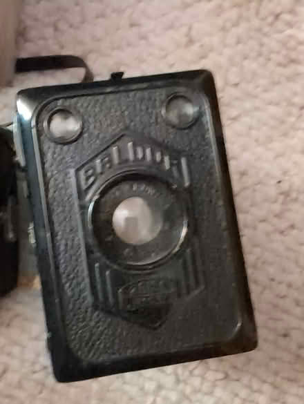 Photo of free Old cameras and developing tank (S10 Crookes) #3