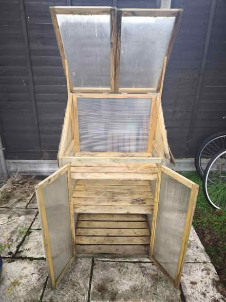 Photo of free Wooden greenhouse (Tulse hill) #3