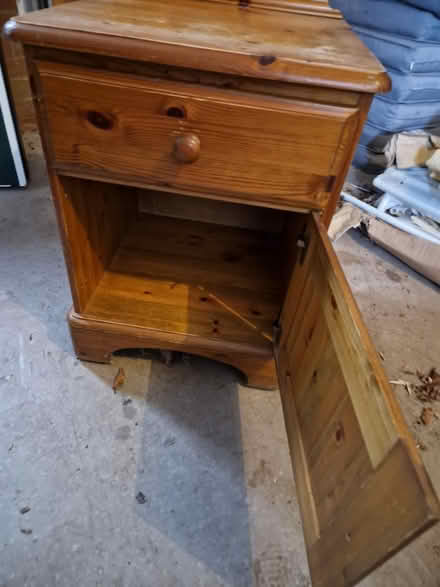 Photo of free Small wooden cabinet (Hanham, Bristol) #4