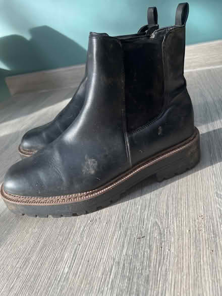 Photo of free Chelsea Boots. Size 6. (Southsea PO4) #3