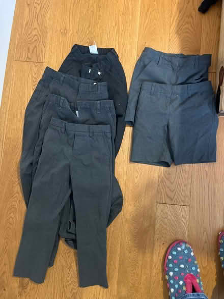 Photo of free School trousers/shorts 6-7 (Ashton CH3) #1