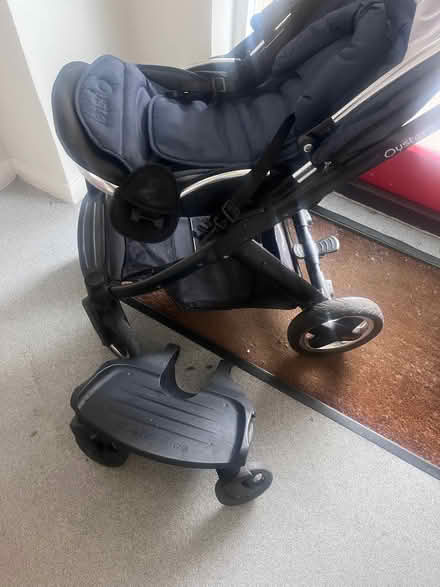 Photo of free Good Condition Oyster 2 Pushchair (Beulah Hill CR7) #2