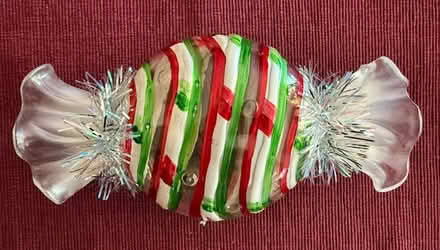 Photo of free Decorated Holiday Gift Box (Cupertino - DeAnza and 280) #1