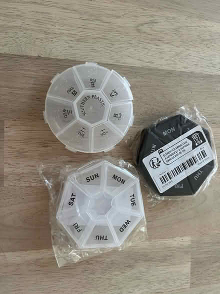 Photo of free pill boxes (Lawrence/ El Camino Real) #1