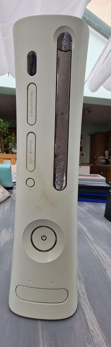 Photo of free Old Xbox 360 fully working (Bexleyheath DA6) #4