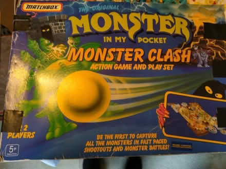Photo of free Monster Clash vintage board game (Hereford HR4) #1