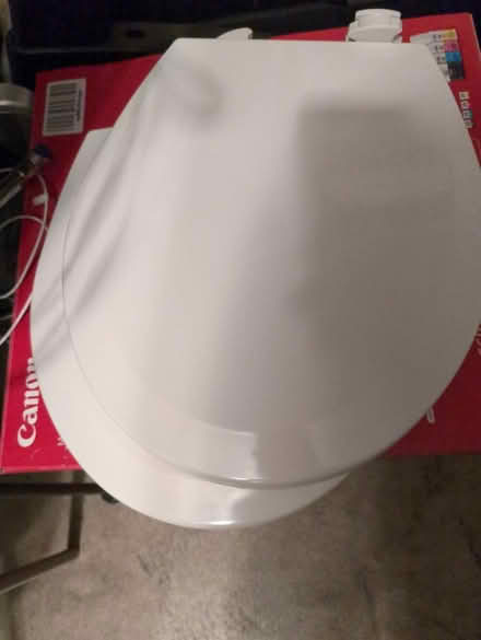 Photo of free Toilet seats (North Fremont/union City area) #1