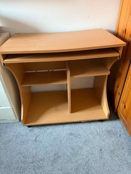 Photo of free Desk (CB23) #1