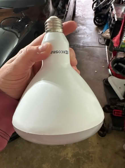 Photo of free Used but still functional LED bulbs (Old Mill Grove Rd playground) #1