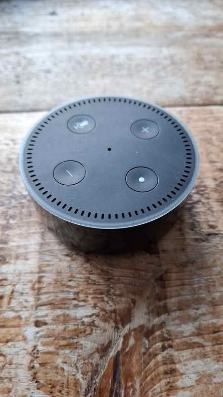 Photo of free Amazon echo dot (alexa) (Stockwell SW9) #1
