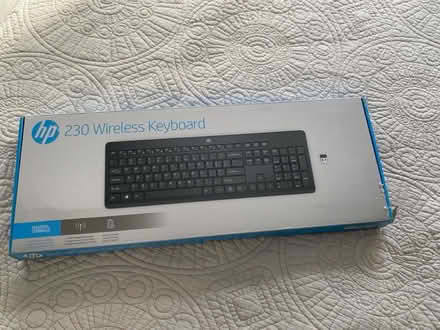 Photo of free USB Keyboard (Stepney E1) #2