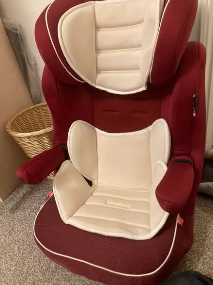 Photo of free Mothercare groups 1,2&3 car seat (Hampton Hill TW11) #1