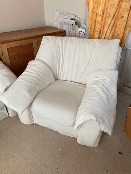 Photo of free Very comfy 3 piece suite (Norbury sw16) #2