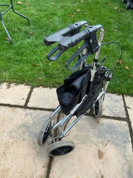 Photo of free 3 wheel walker (Aylesbury HP21) #3