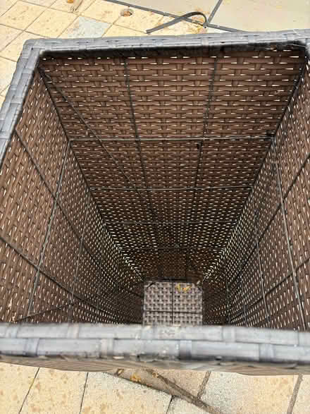 Photo of free Tall planter (Kanata Lakes) #2