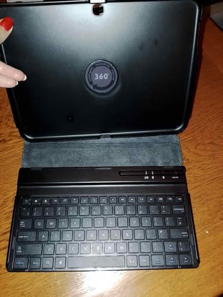 Photo of free Keyboard for tablet (Romford RM3) #1