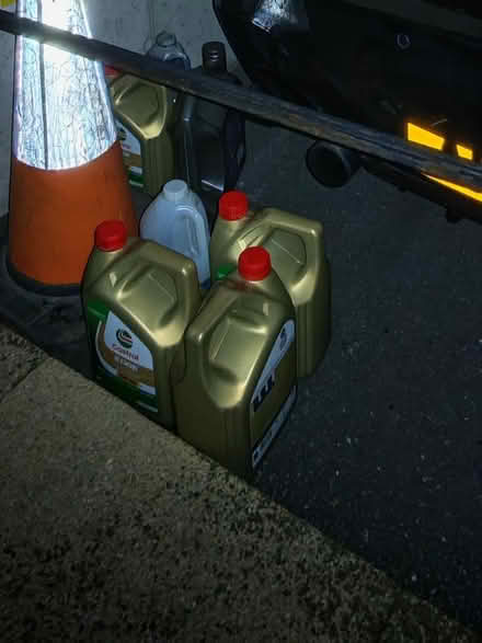 Photo of free Engine oil Castrol and shell used (Wickford) #1