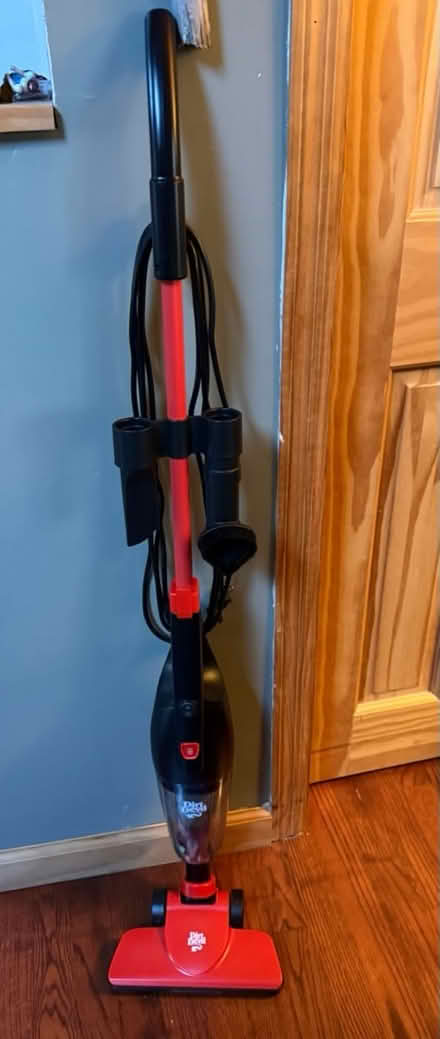 Photo of free Dirt Devil light weight vacuum (South Elgin) #4