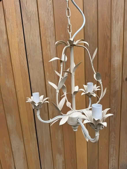 Photo of free Light fitting (collyweston, PE9) #1