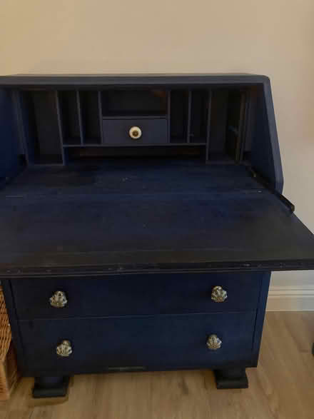 Photo of free Bureau/writing desk with 3 x drawers (South Reading RG2) #2