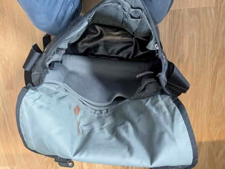 Photo of free North face messenger bag (SW18) #3
