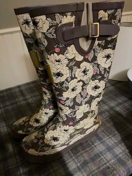Photo of free Wellington Boots Size 4 (Cambridge GL2) #1