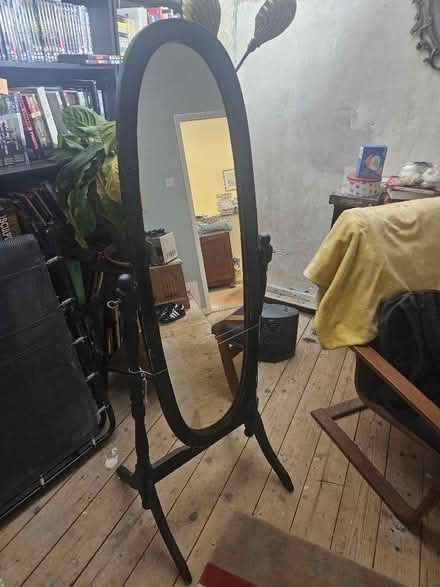 Photo of free Standing mirror (Bohemia TN37) #3