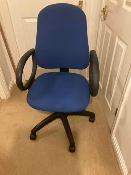 Photo of free Blue office chair (Colletts Green WR2) #1