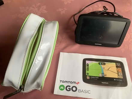 Photo of free Tomtom Go Basic satnav (Digswell AL6) #1