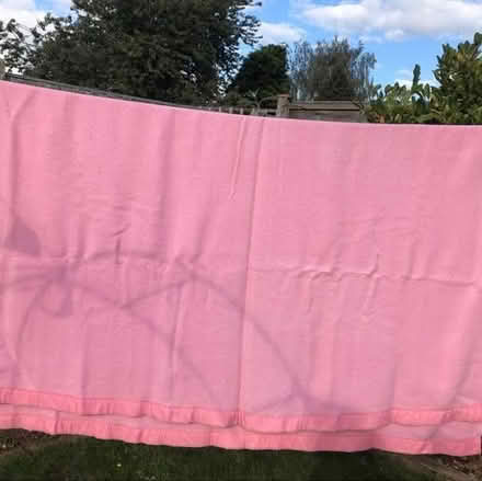 Photo of free Wool Single Blanket 1.8 x 2.12 L (CV22 Bilton) #1