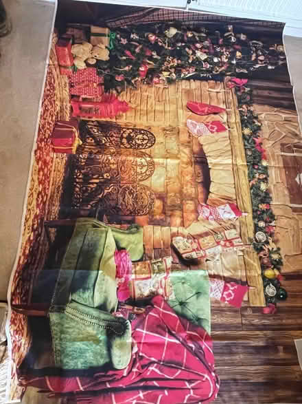 Photo of free Christmas photo backdrop (Yarnton ox51nd) #1
