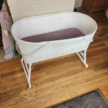 Photo of free Bassinet (Farmington Hills) #1