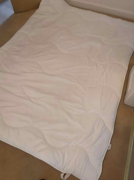 Photo of free King size mattress topper (Joppa EH15) #1